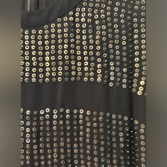 L'AGENCE Womens Size 10 Black Embellished Sequined Silk 3/4 Sleeve Top - Picture 4 of 9